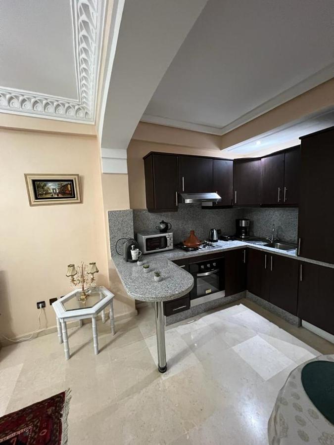 Appartement Luxury 3 In The Heart Of Gueliz, Wifi, Pool