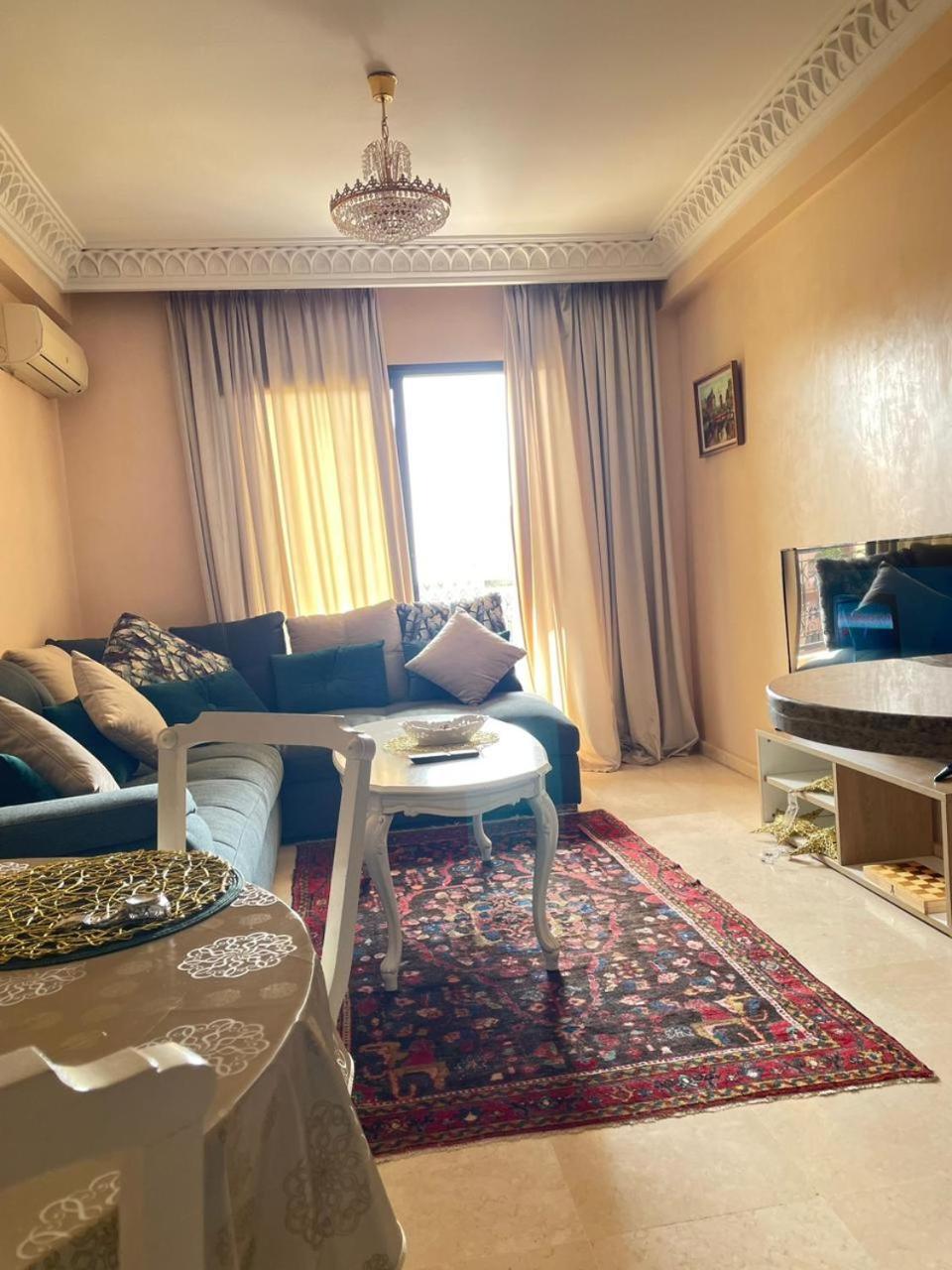 Luxury 3 In The Heart Of Gueliz, Wifi, Pool Apartment Marrakesch